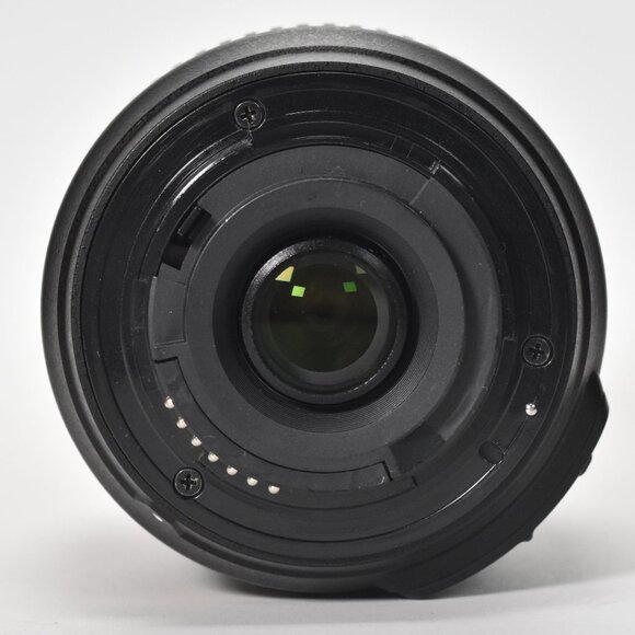 Nikon AF-S DX NIKKOR 55-200mm f/4-5.6G ED VR Zoom Lens Mint - Picture 7 of 8